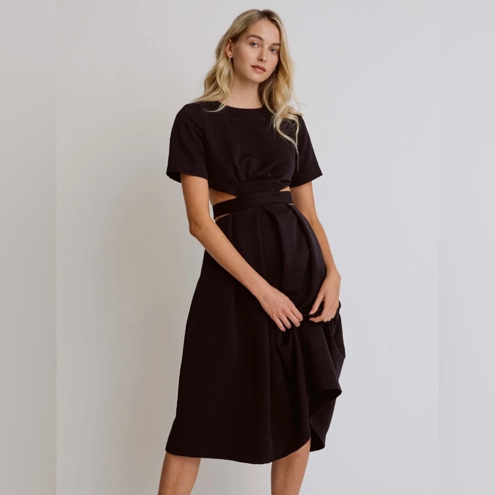 Elegant Black Midi Dress